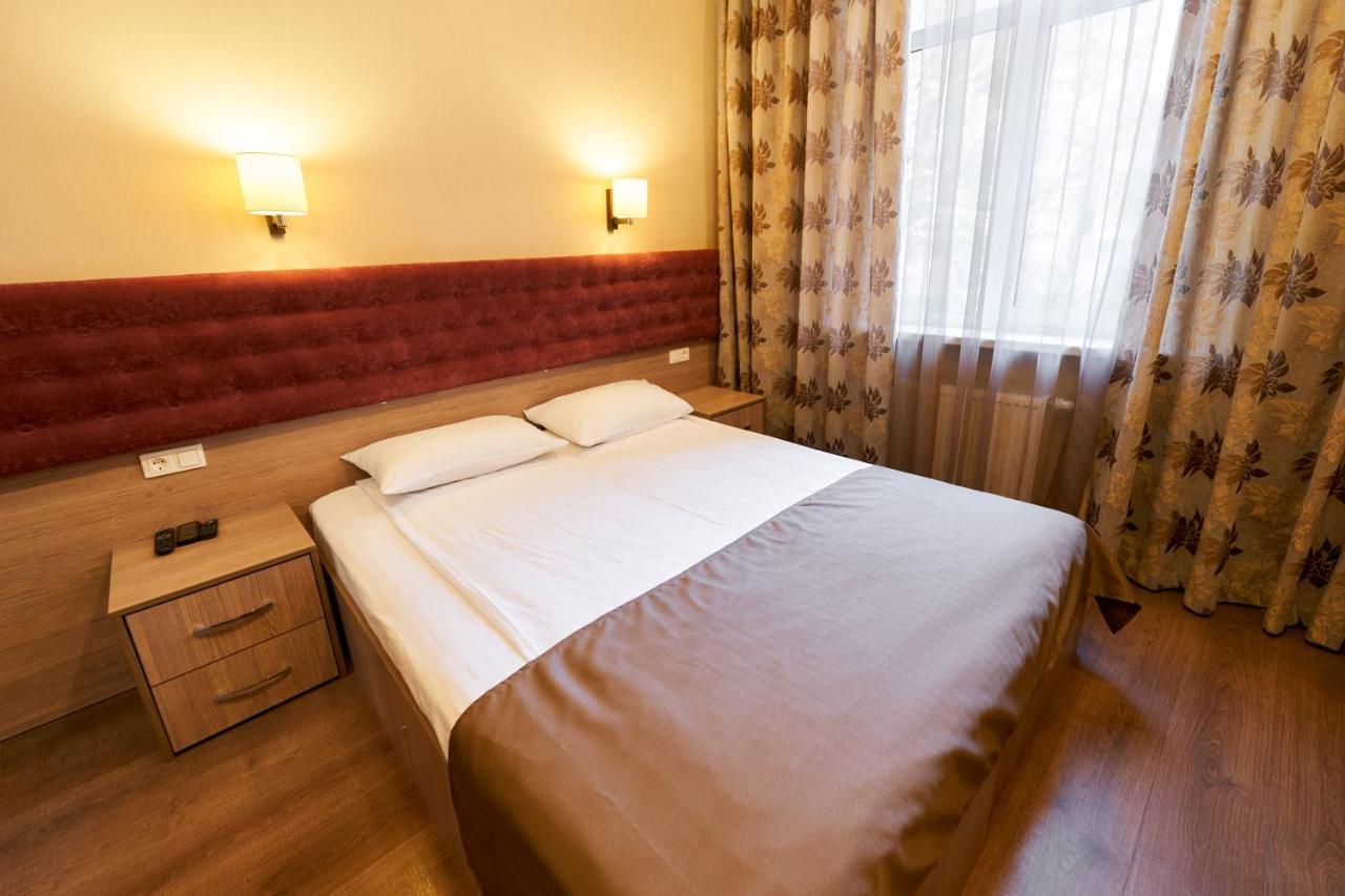 Hotel Classic Kiev Bagian luar foto