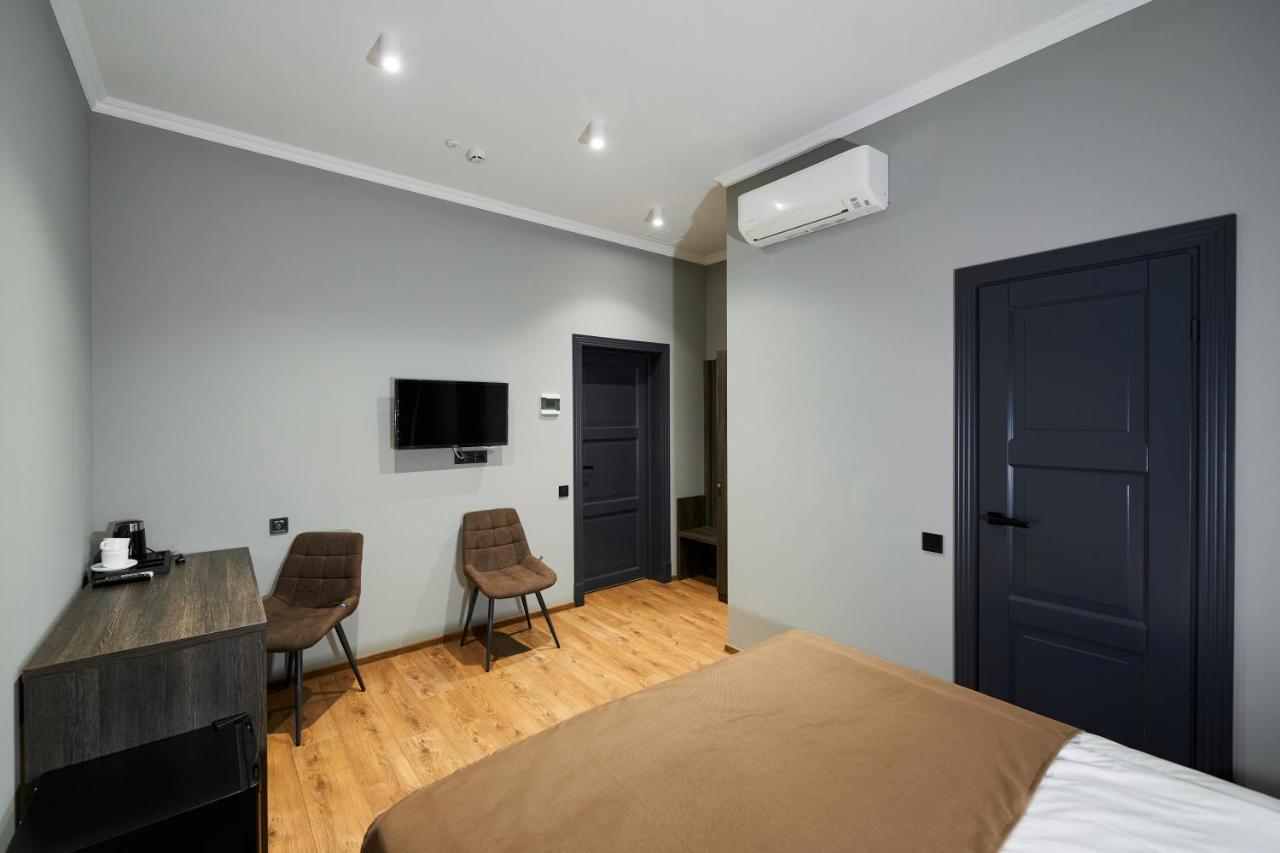 Hotel Classic Kiev Bagian luar foto
